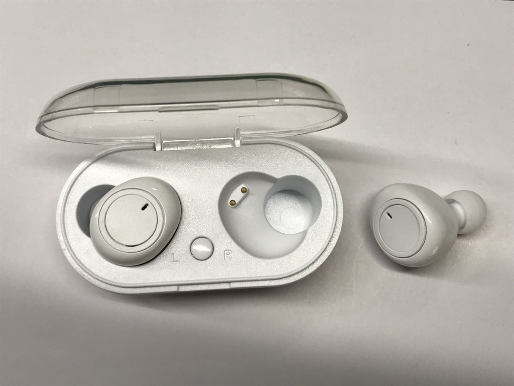 Digitaldistribution375 white wireless in-ear headphones with a charging case featuring a clear plastic flip-top lid.